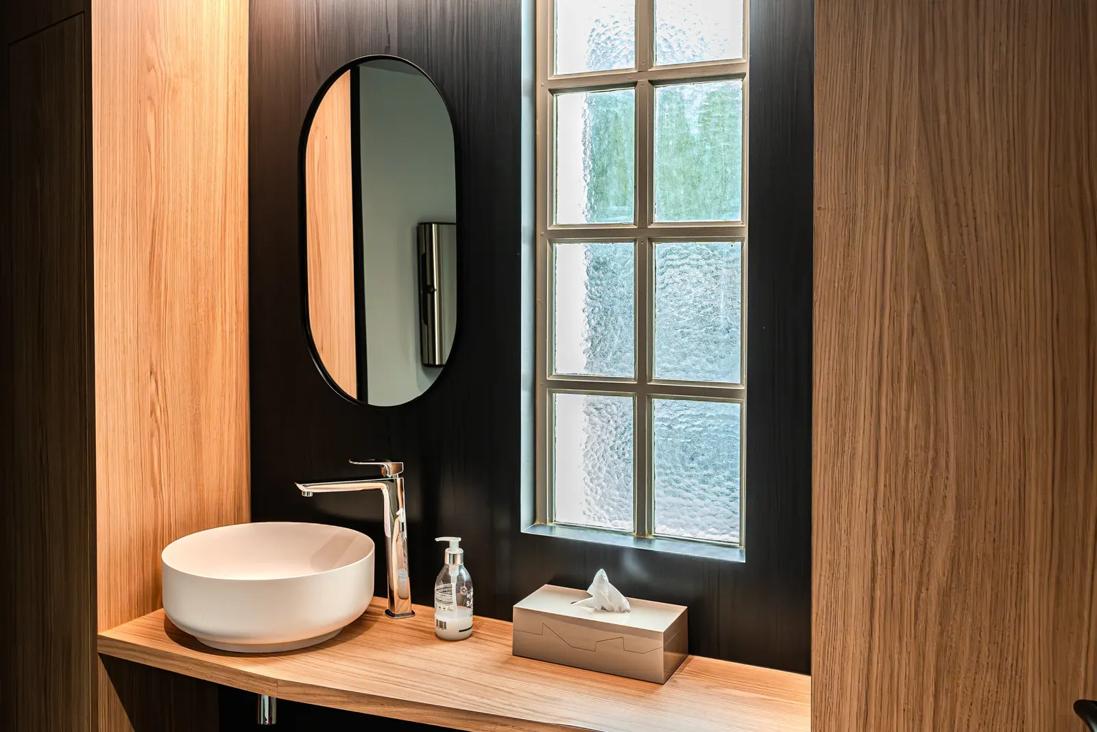 Vasque et miroir sur mesure